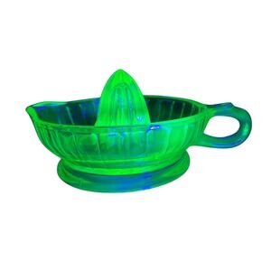Uranium Glass Juicer Vintage Green‎ Depression Glass Citrus Reamer Kitchen